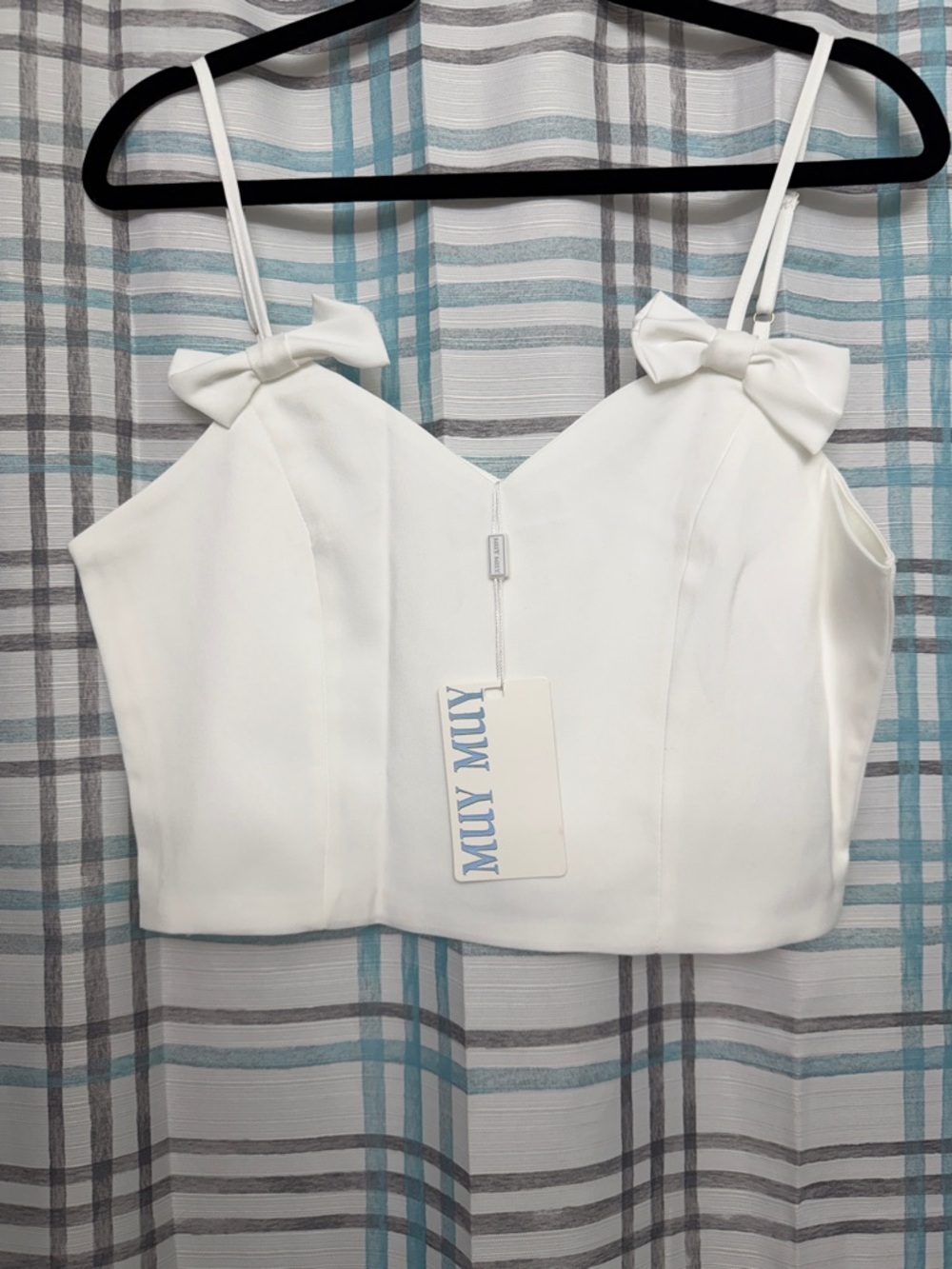 Muy Muy White Bow-Accent Crop Top